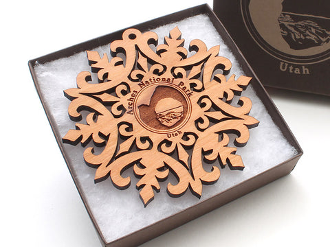 Moab Arches NP Snowflake Ornament Gift Box - Nestled Pines - 1