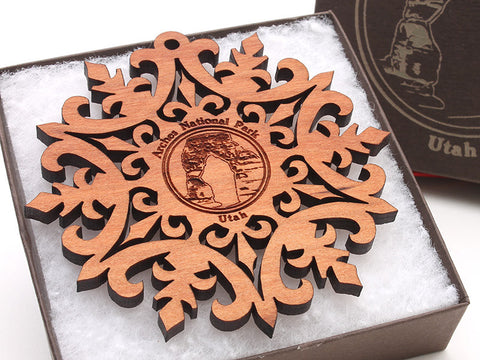 Moab Arches NP Custom Snowflake Ornament Gift Box Alt - Nestled Pines - 1