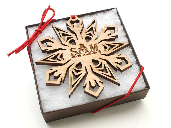 Steamboat Art Museum Maple Snowflake Gift Box