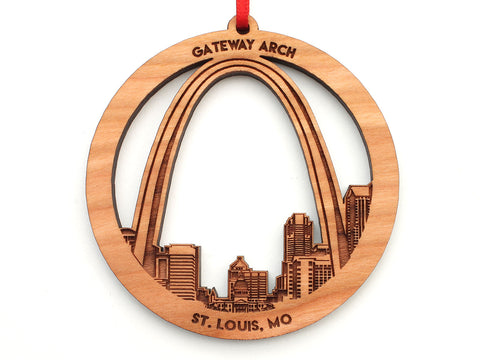 Saint Louis Missouri Circle Ornament with Detailed City Skyline Engraving and St. Louis Arch